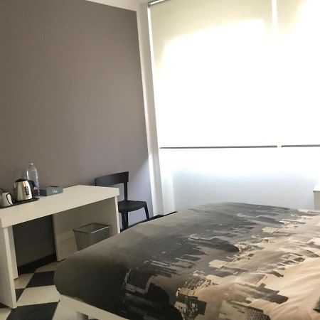 Sub14 Suite Con 2 Camere Da Letto Grandi Реджо-нель-Емілія Екстер'єр фото